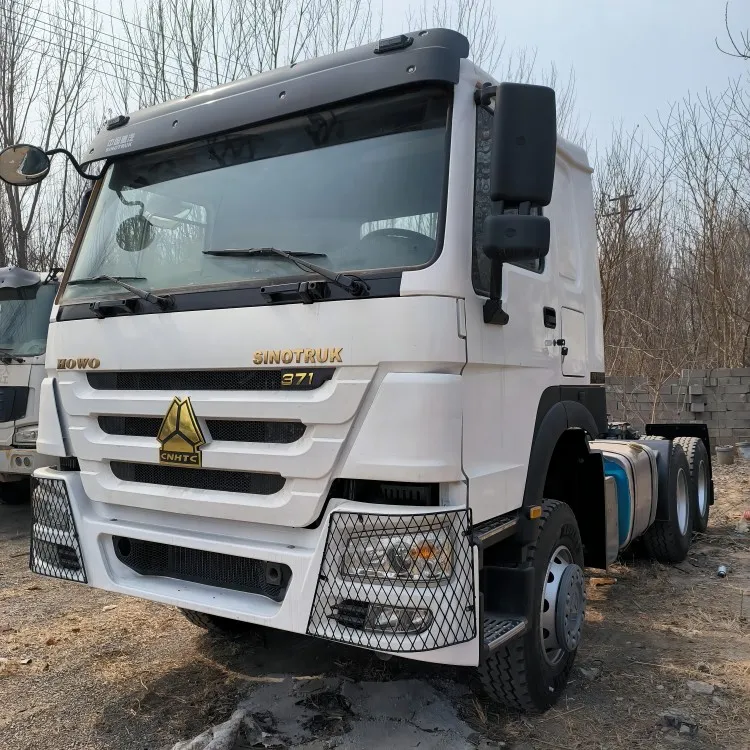 Howo kravas automašīnu traktors